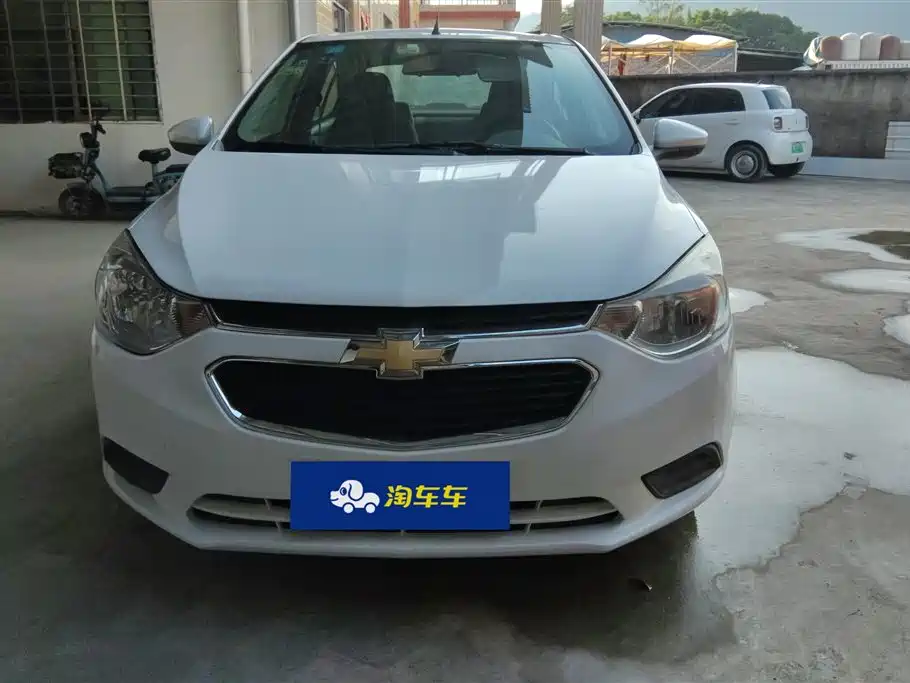 Chevrolet Sail 2015 3 1.3L MT