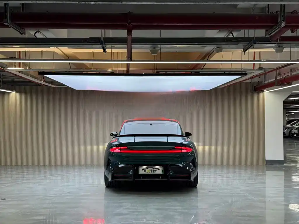 XIAOMI CAR XIAOMI SU7 ULTRA