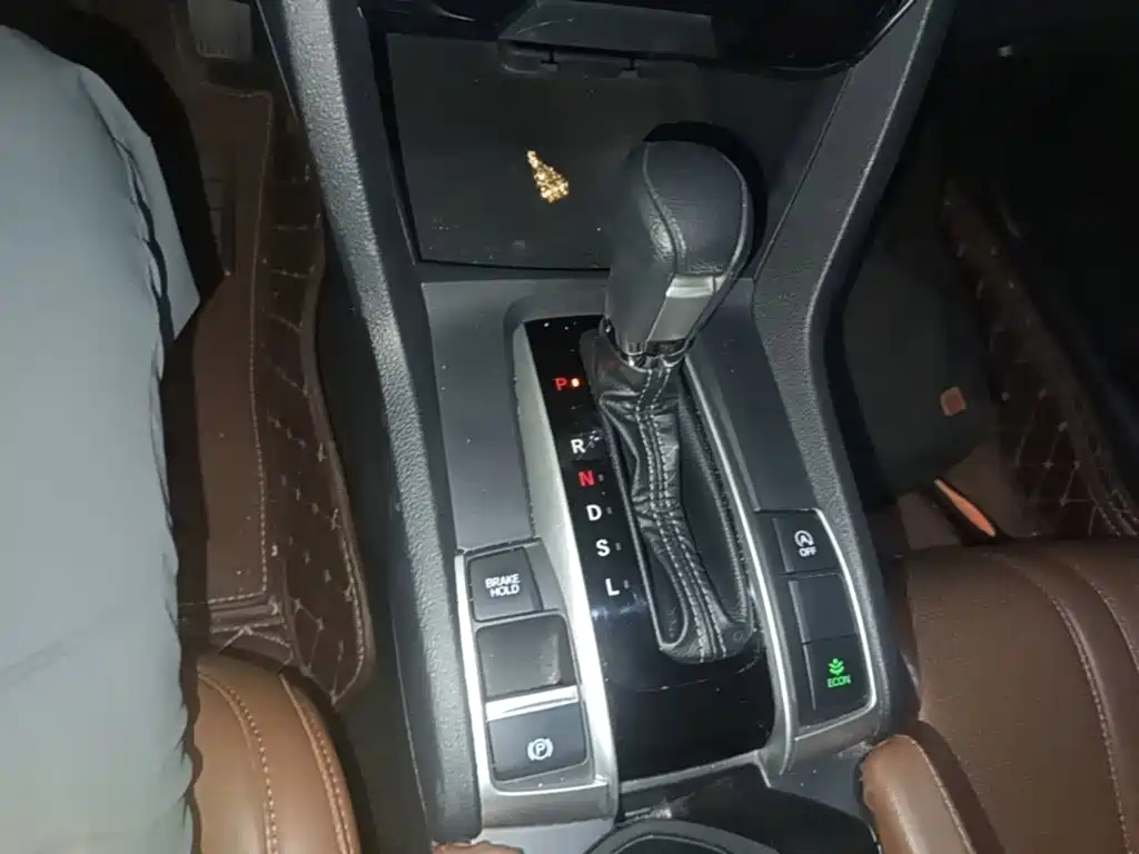 Honda Civic — миниатюра 14
