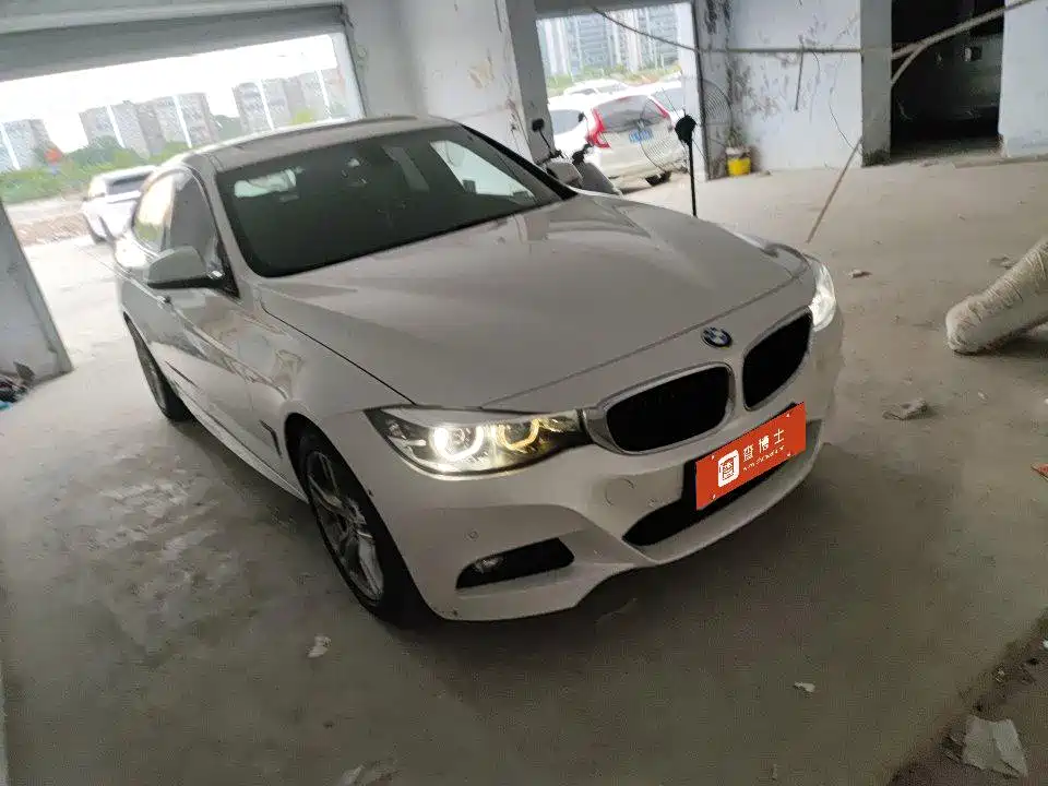BMW 3 Series GT 3 GT 2019 320i M Sport
