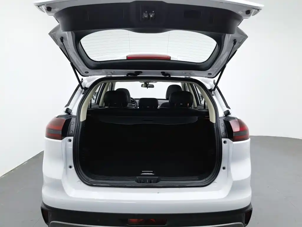 Geely Boyue — миниатюра 16