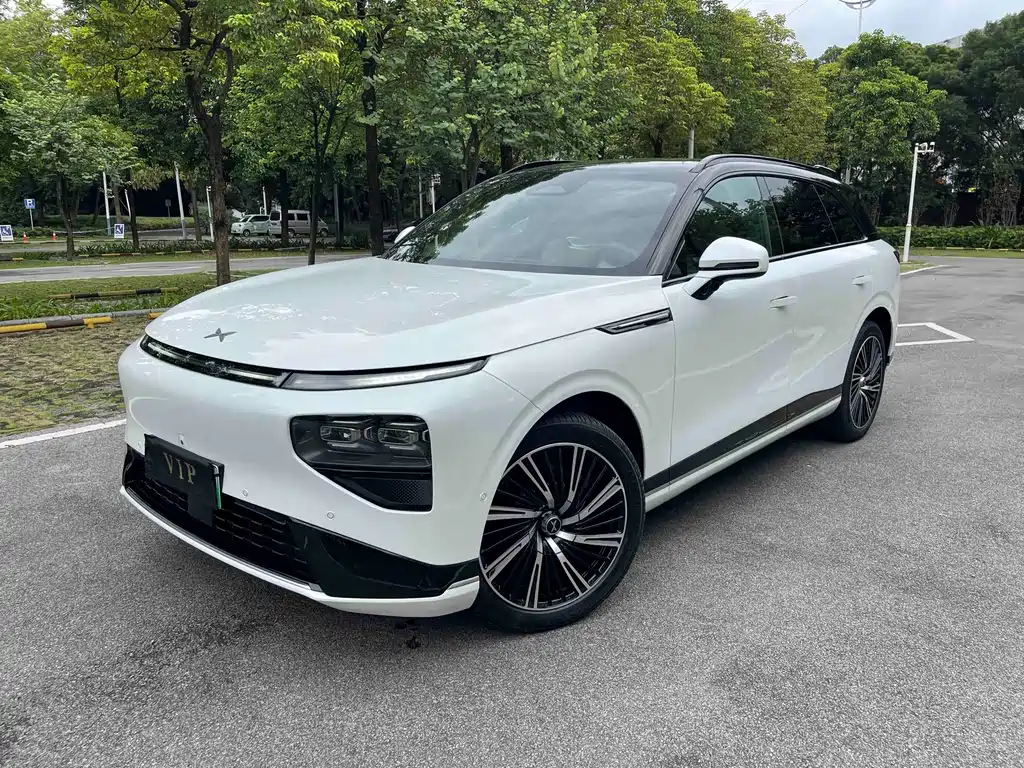 XPeng G9