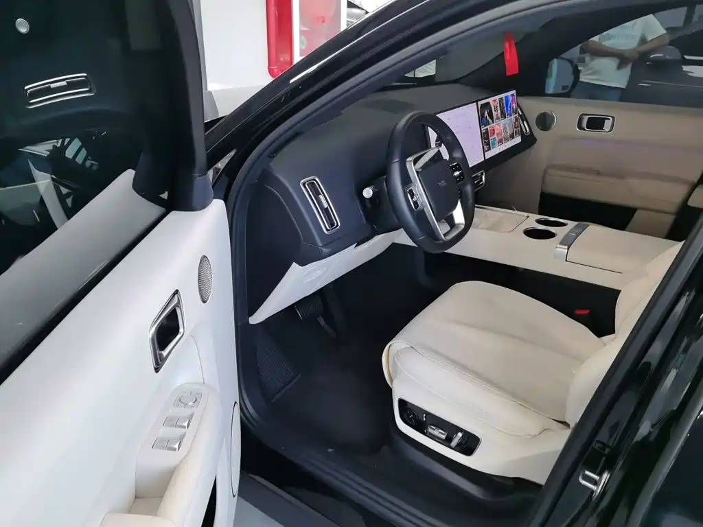 Li Auto Li L7 — миниатюра 17