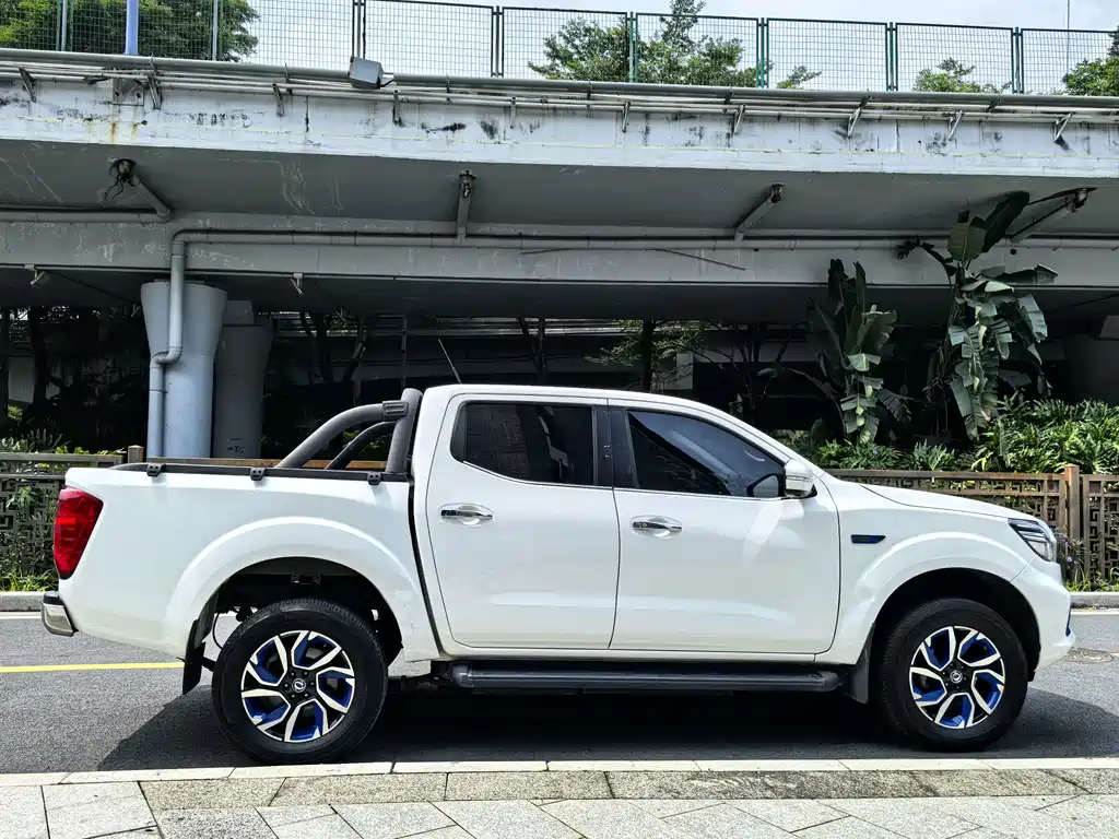 Dongfeng Rich 6 New Energy — миниатюра 13
