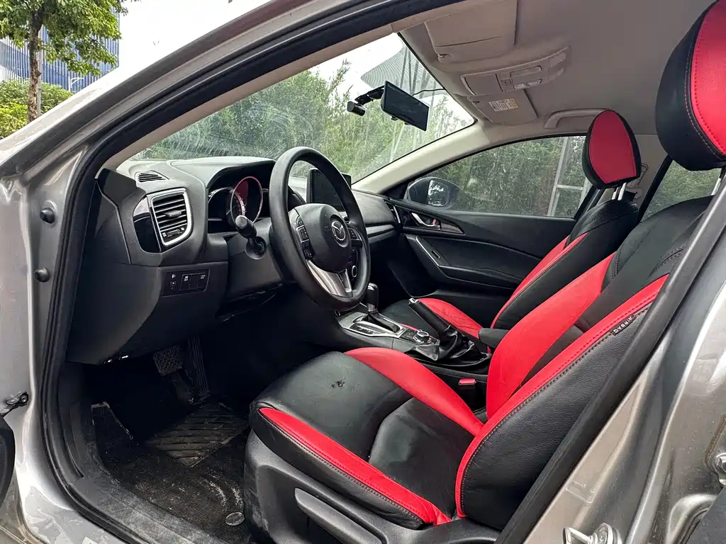Mazda 3 Axela — миниатюра 4