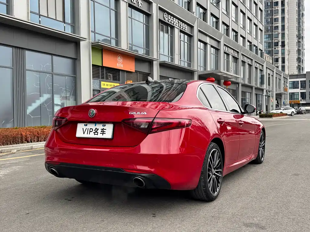 ALFA ROMEO GIULIA