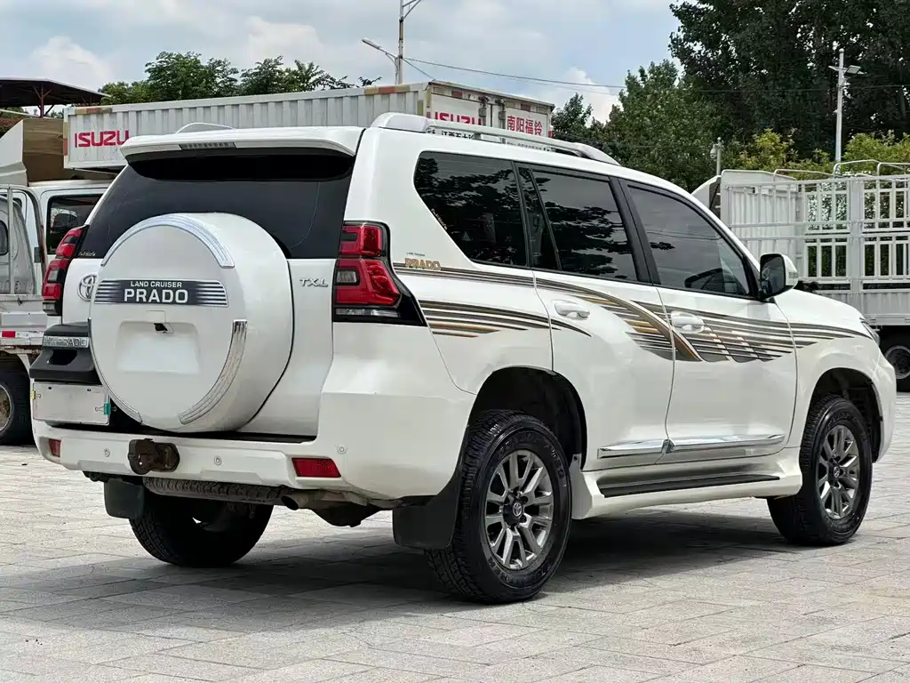 Toyota Prado (Import) — миниатюра 8