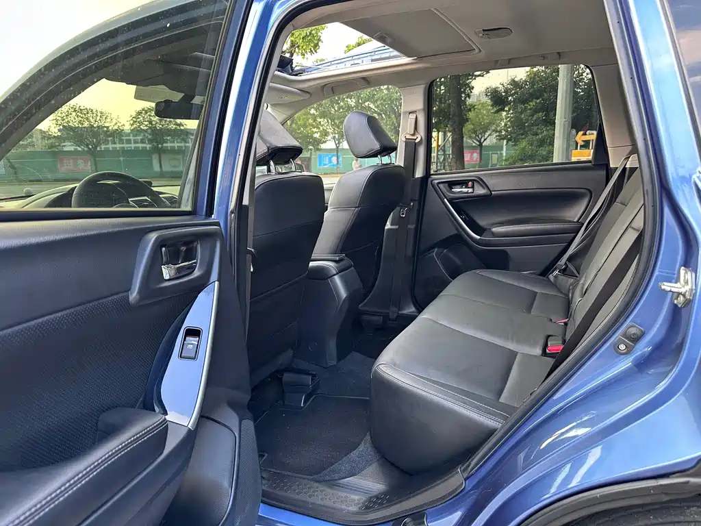 Subaru Forester — миниатюра 6