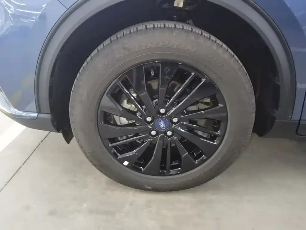 Ford Escape — миниатюра 23