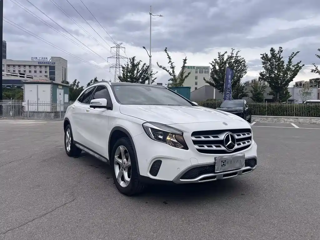 Mercedes-Benz GLA 2018 GLA 200