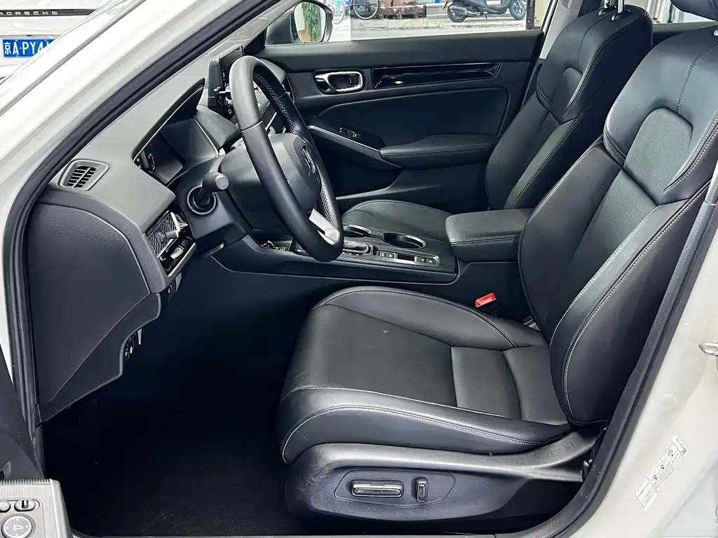 Honda Civic — миниатюра 12