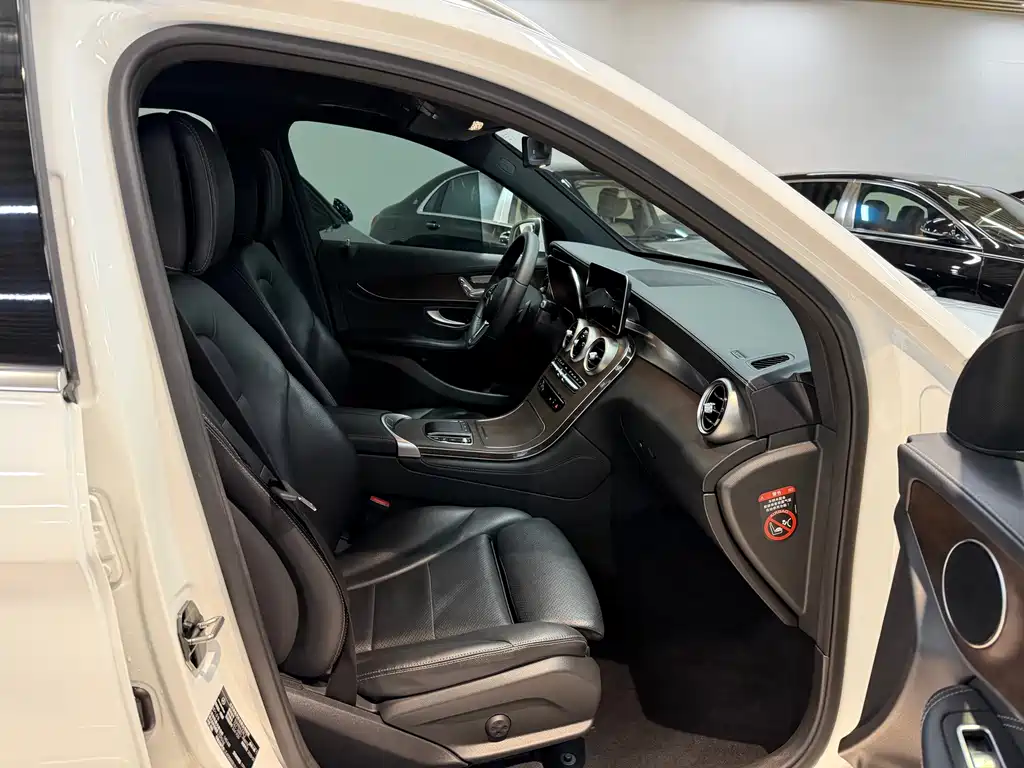 Mercedes-Benz GLC — миниатюра 15