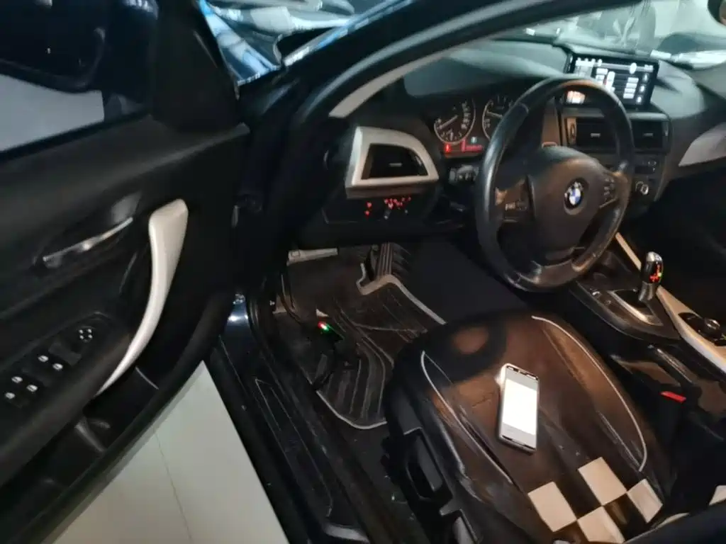 BMW 1 Series (Import) — миниатюра 16