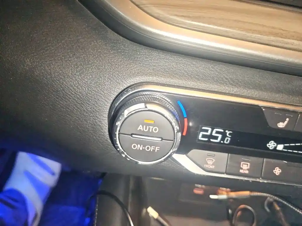 Nissan Teana — миниатюра 9