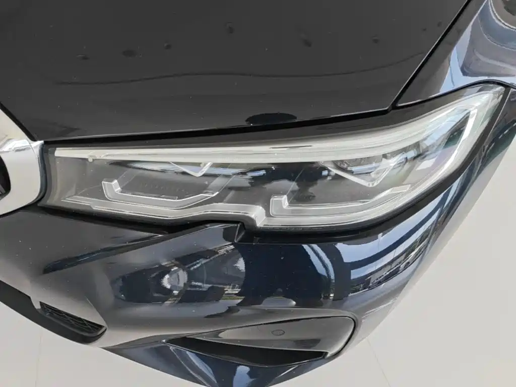BMW 3 Series — миниатюра 24