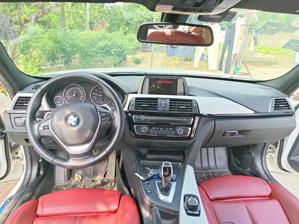BMW 3 Series — миниатюра 5