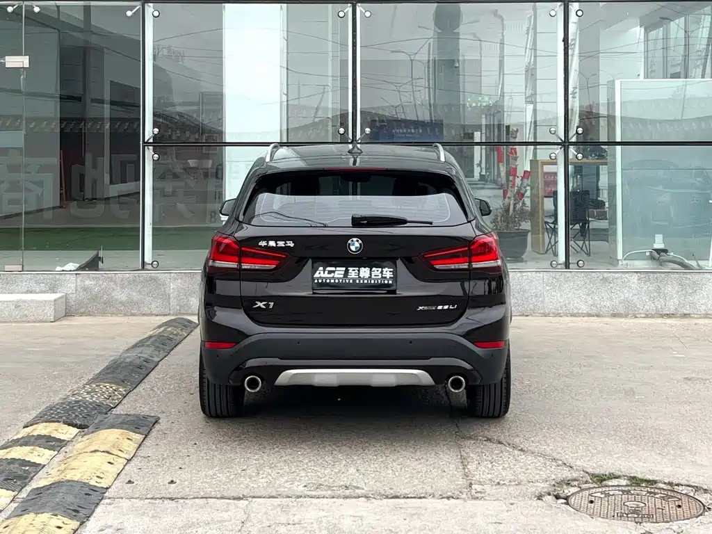 BMW X1 — миниатюра 5