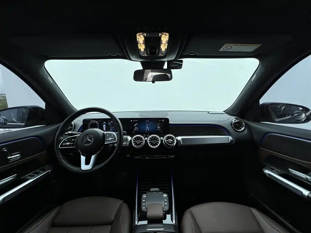 Mercedes-Benz GLB 2023 GLB 220