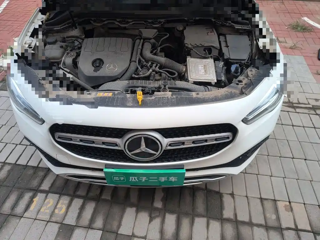 Mercedes-Benz GLA — миниатюра 11