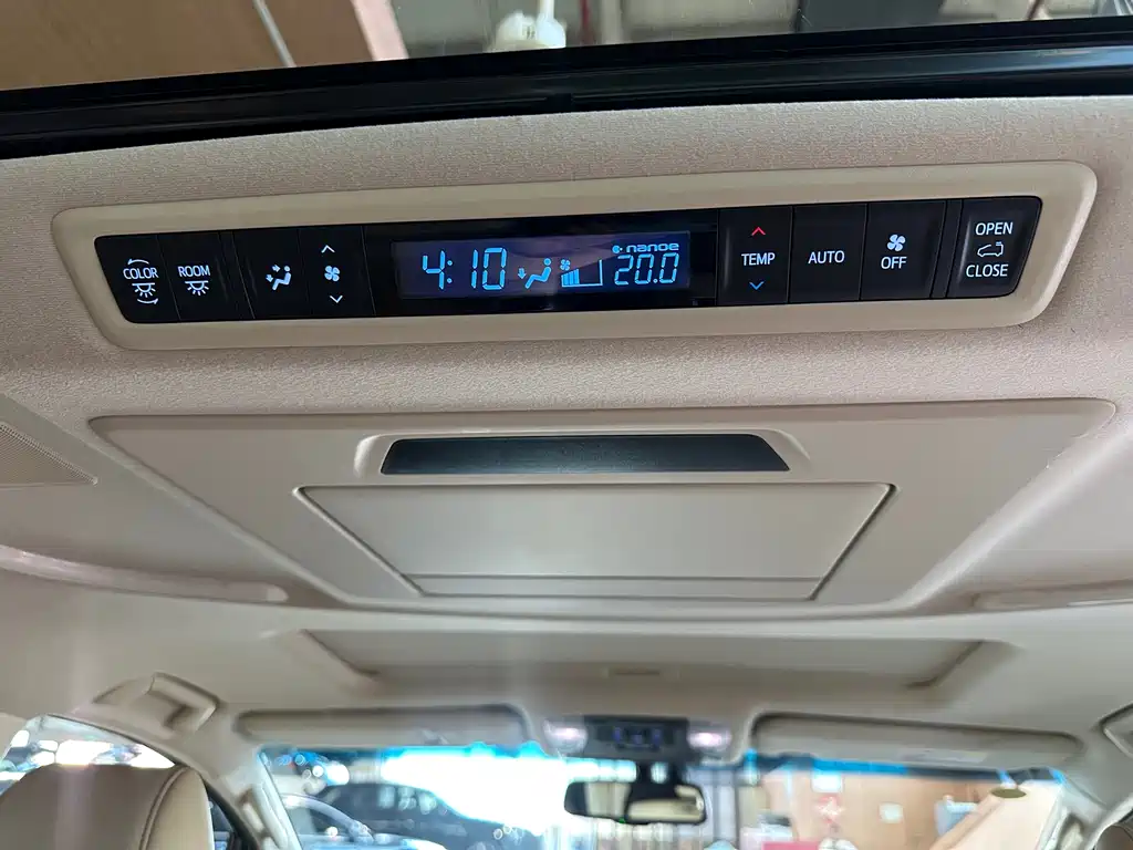 Toyota Alphard 2015 3.5L Luxury