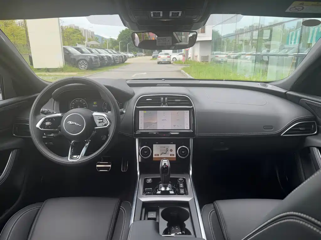 Jaguar XEL — миниатюра 17