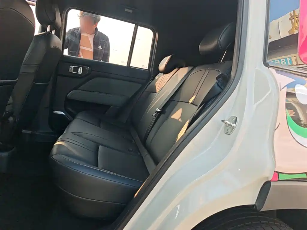 Baojun Yueye Plus — миниатюра 17
