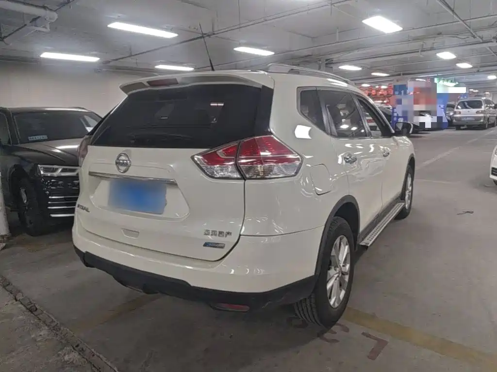 Nissan X-Trail — миниатюра 7