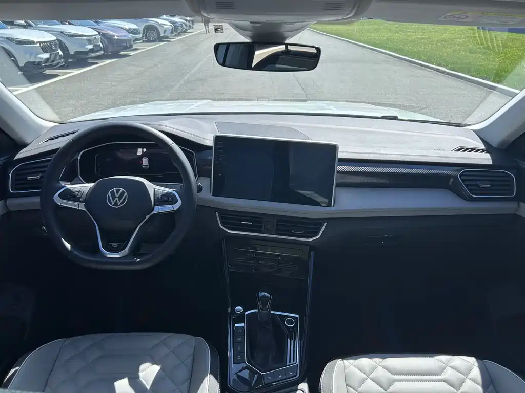 Volkswagen Tayron 2022 280TSI Luxury Smart Connect