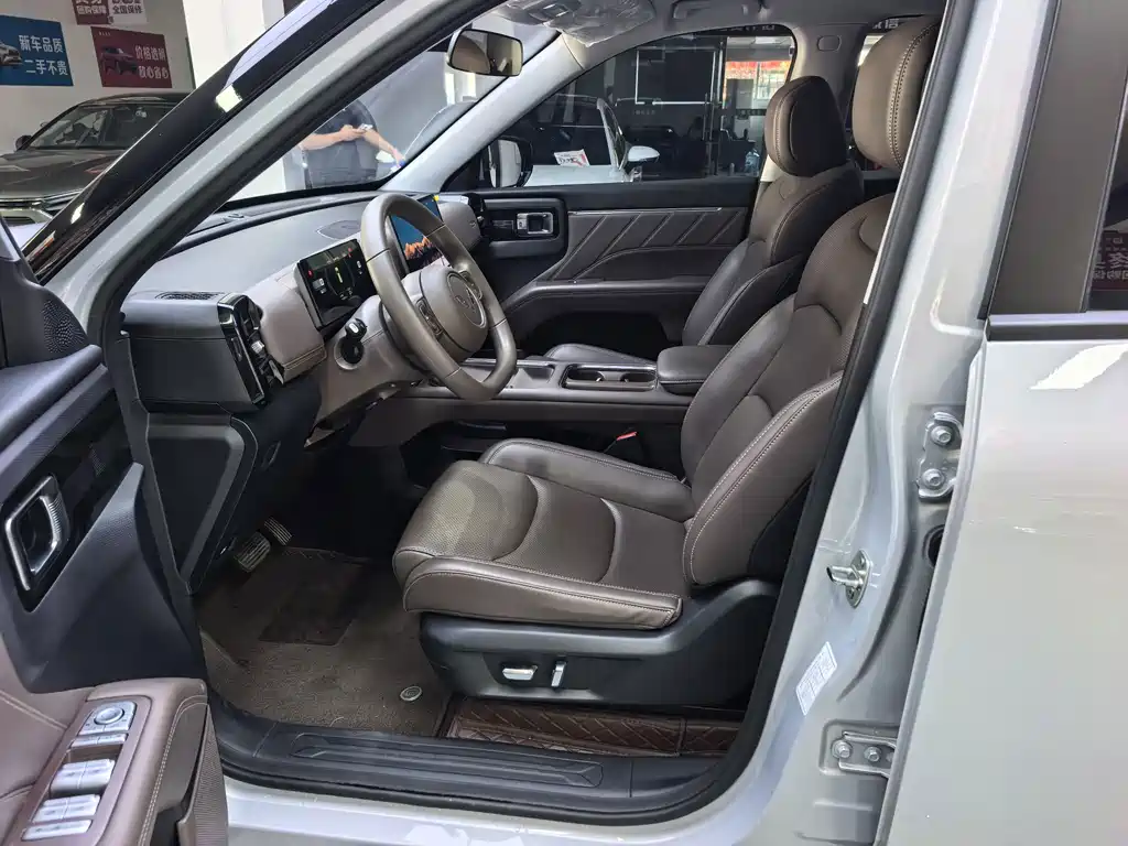 Wuling Xingguang 560 New Energy — миниатюра 4