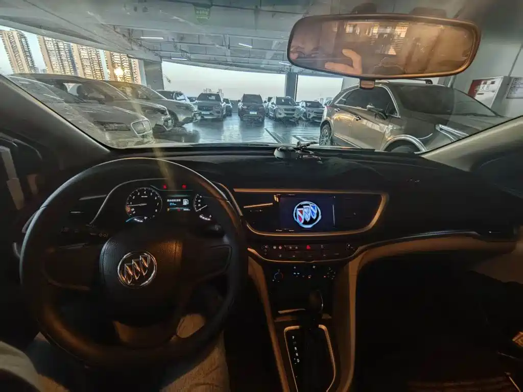 Buick Excelle — миниатюра 5
