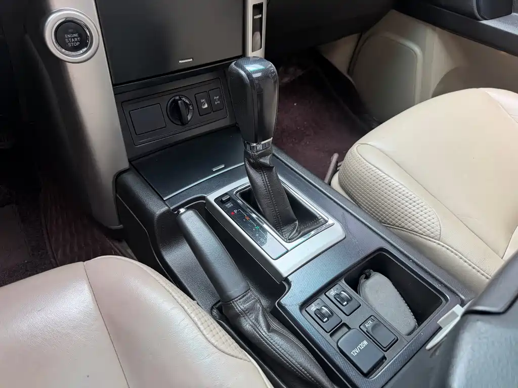 Toyota Prado — миниатюра 12