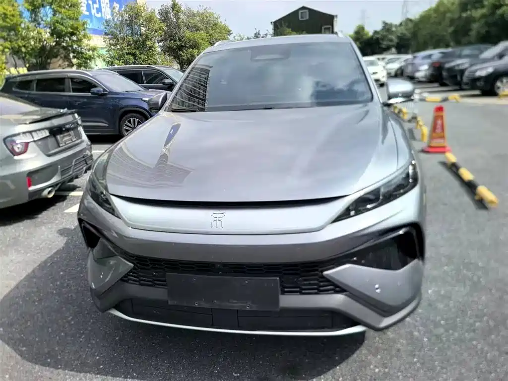 BYD Song Pro Pro 2026 DM-i 220KM