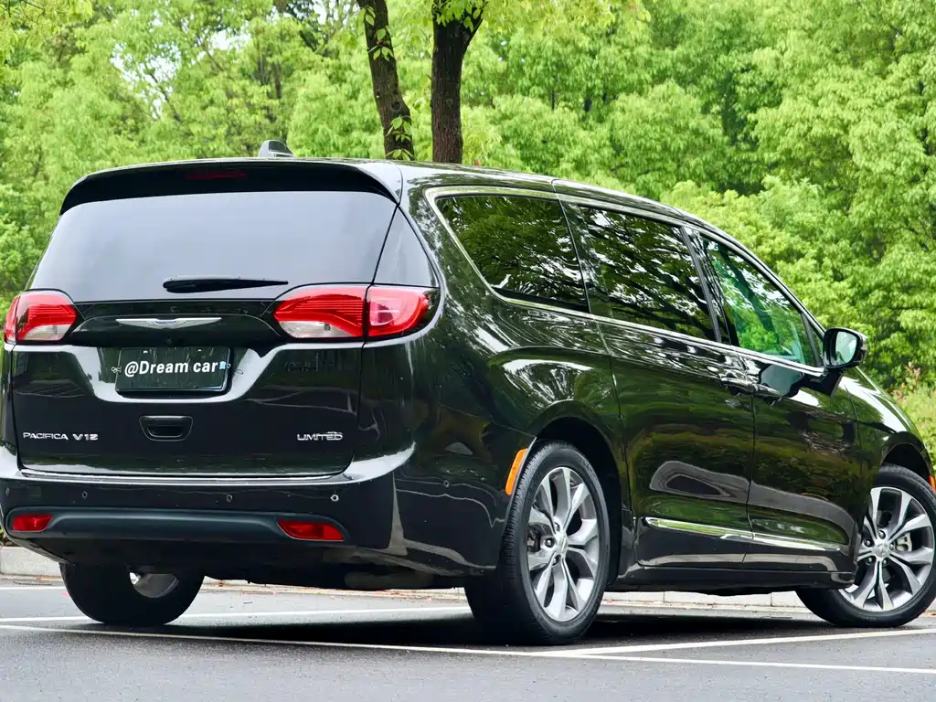 Chrysler Grand Voyager 2017 3.6L Premium