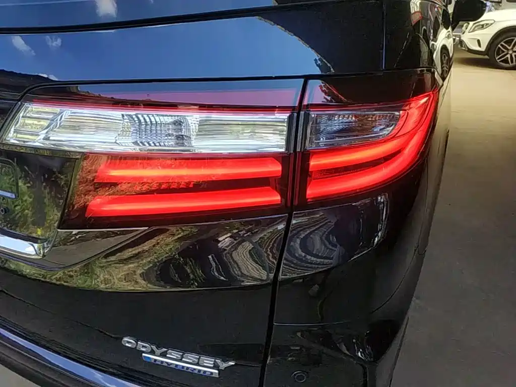 Honda Odyssey — миниатюра 8