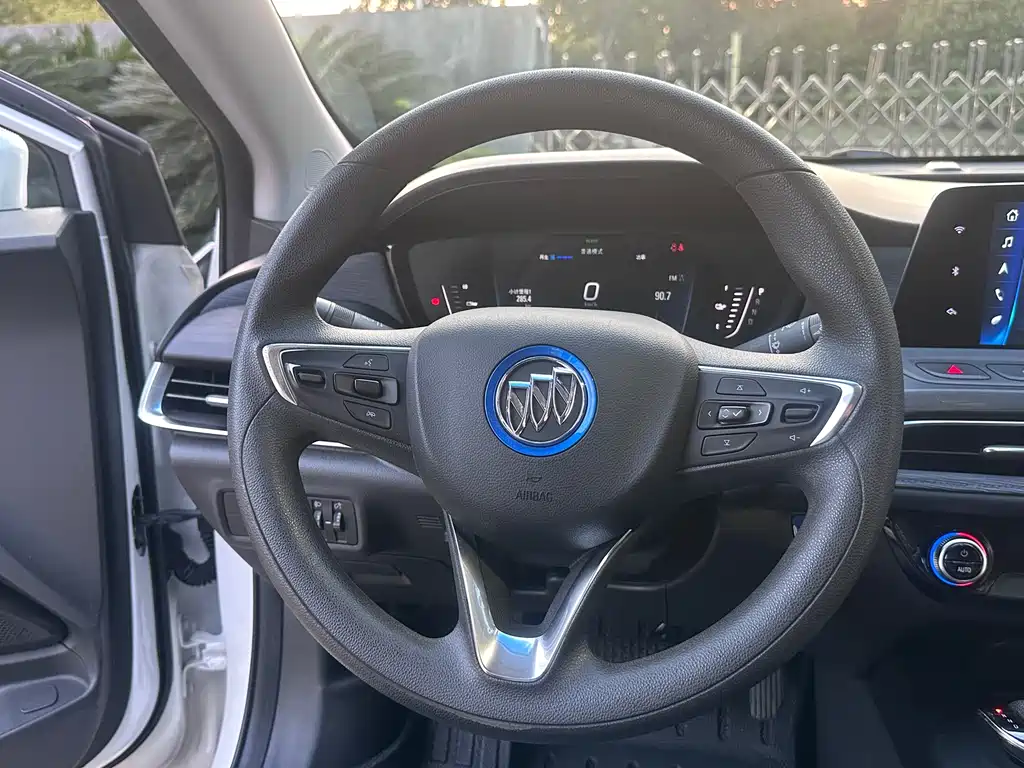 Buick Velite 6 — миниатюра 6