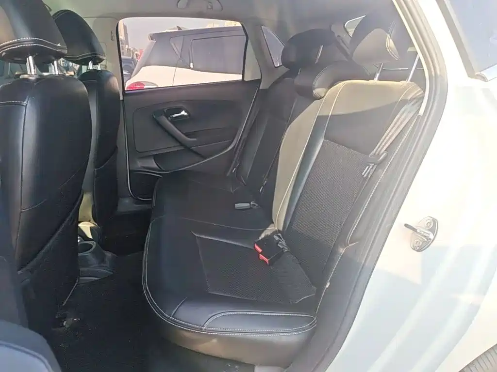 Volkswagen Polo — миниатюра 17