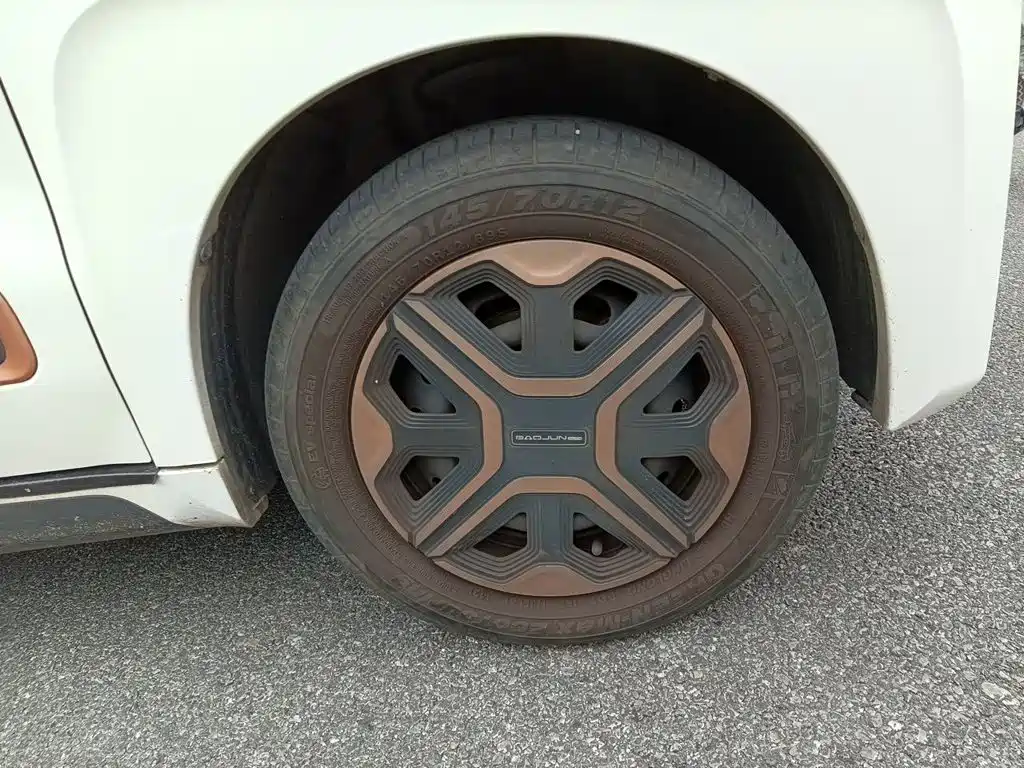 Baojun E200 — миниатюра 24