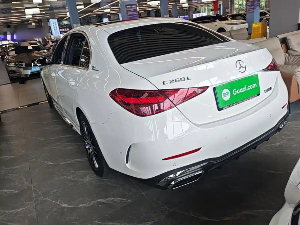 Mercedes-Benz C-Class — миниатюра 5