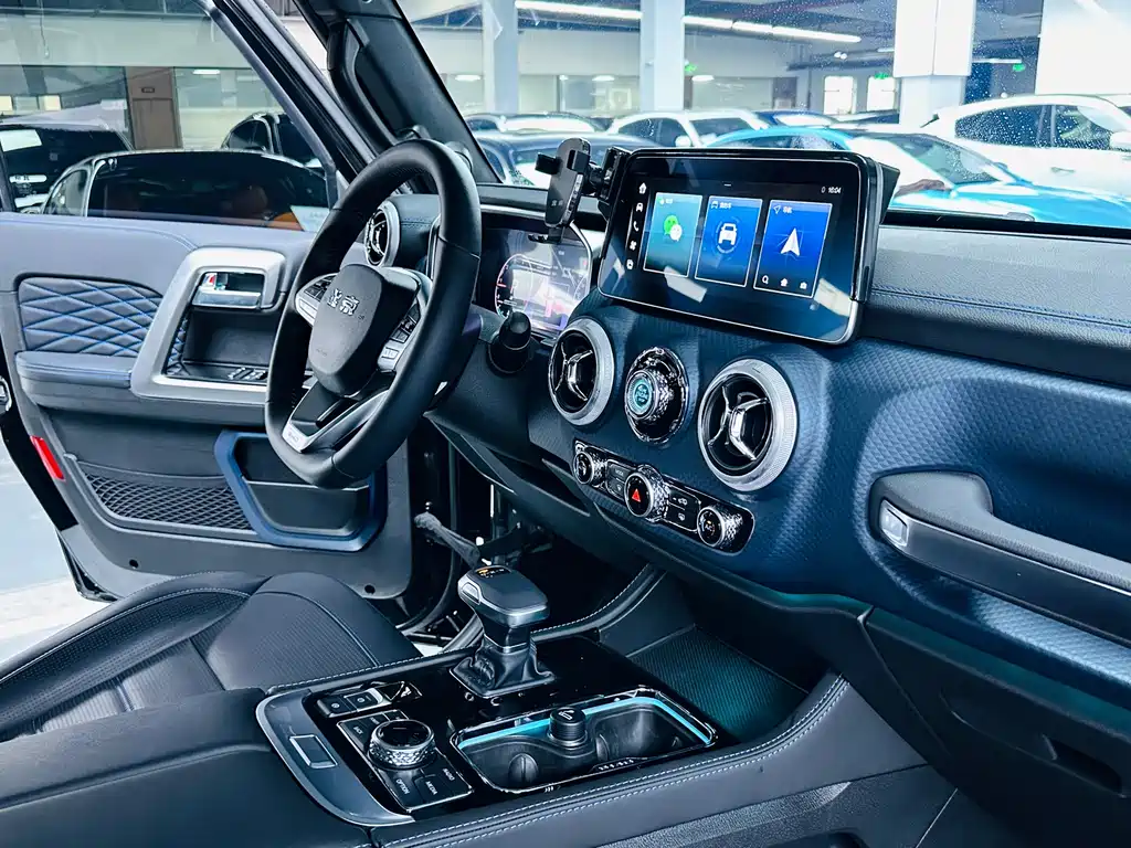 BAIC BJ40 2024 2.0T