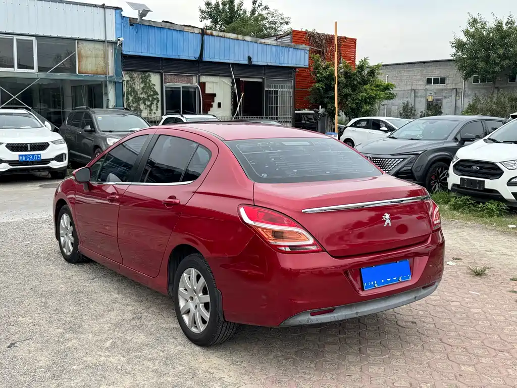 Peugeot 308 — миниатюра 6