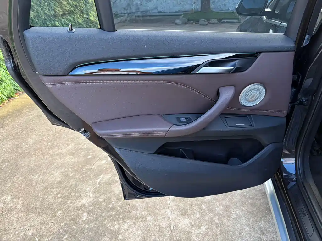 BMW X1 — миниатюра 16