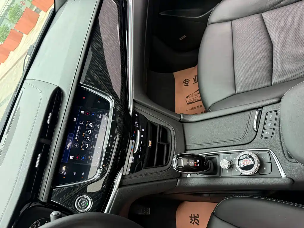 Cadillac XT6 — миниатюра 26