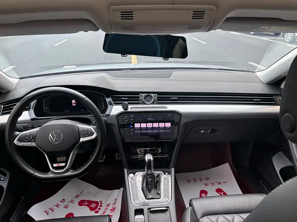 Volkswagen 迈腾 PHEV — миниатюра 21