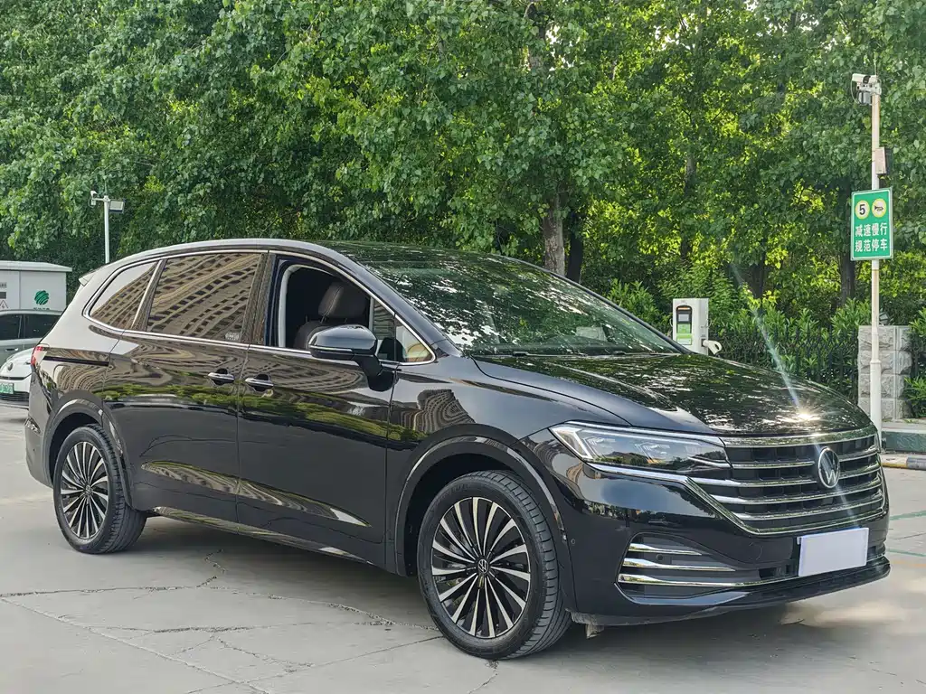 Volkswagen Viloran — миниатюра 3