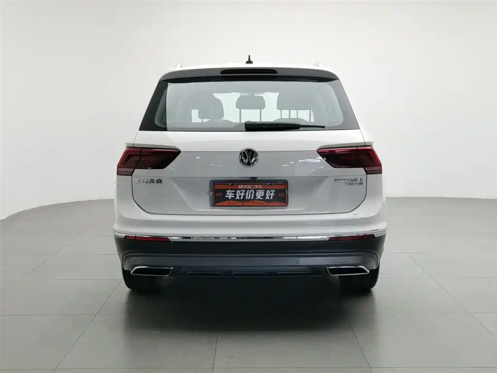 Volkswagen Tiguan L L 2017 380TSI AT Luxury