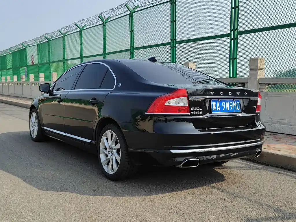 Volvo S80L — миниатюра 4