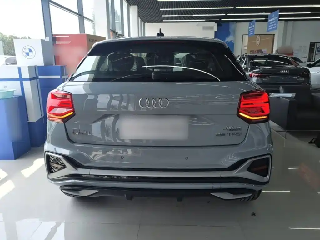 Audi Q2L — миниатюра 6