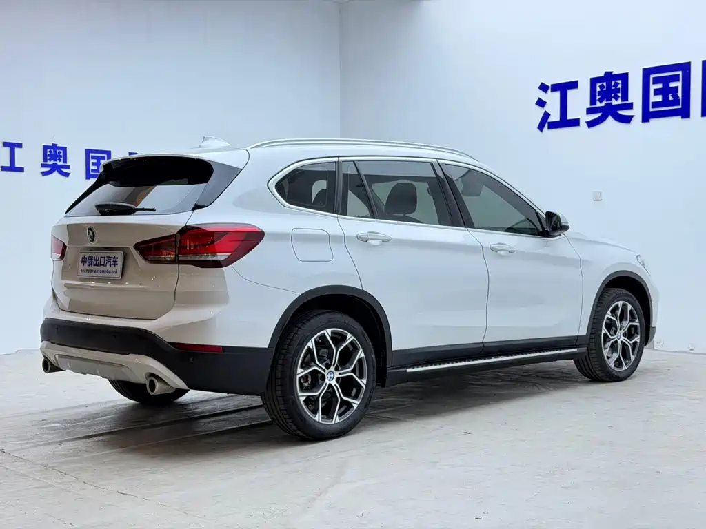 BMW X1 — миниатюра 18