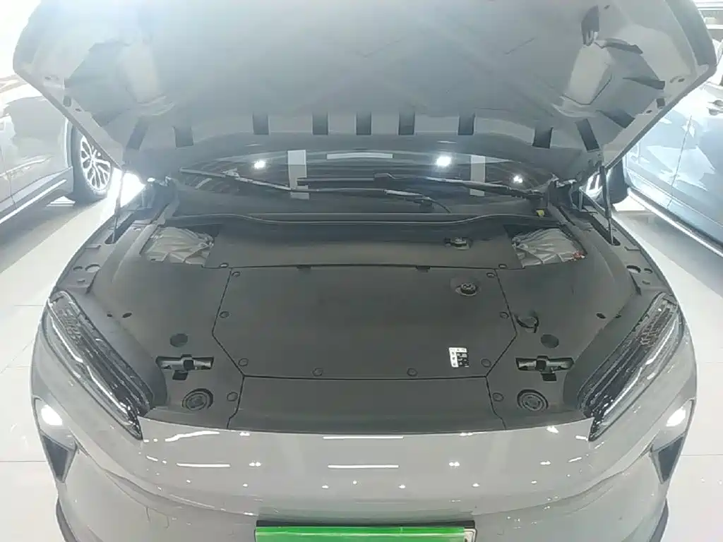NIO ET5T — миниатюра 20