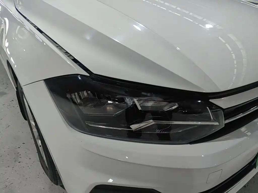 Volkswagen Polo — миниатюра 8